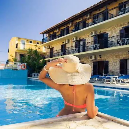 Aparthotel Two Brothers & Apts 3*
